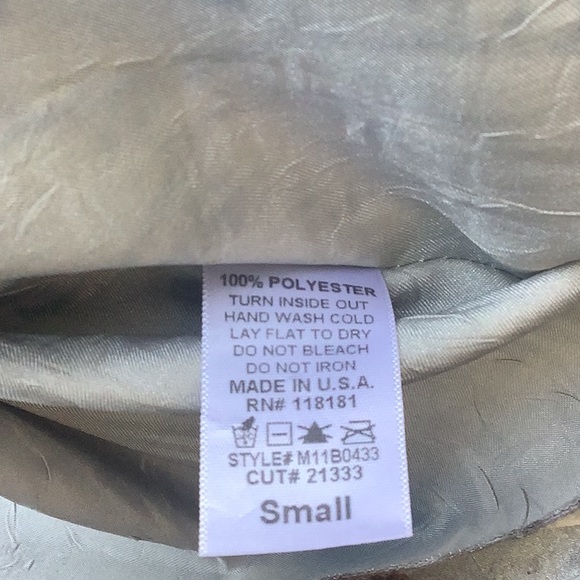 French Blue top grey with silver beads size small nice flowing material - Picture 12 of 12